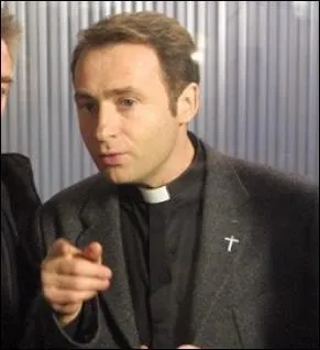 Voici Daniel Rialet , il a le rle du prtre Vernoux qui se prnomme ...