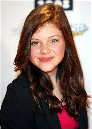 Qui joue le rle de Lucy Pevensie ?