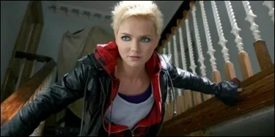 Quelle actrice de "S Club 7" incarne Abby Maitland dans "Nick Cutter et les Portes du temps" ?