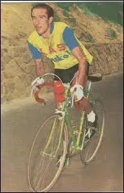 Qui sponsorisait la clbre quipe espagnole Kas durant prs de 25 ans ?