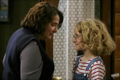 (Cin+ Premier) Quel est le titre de ce film dans lequel Josiane Balasko joue une concierge qui voit son destin basculer quand elle se lie d'amiti avec sa voisine de 11 ans suicidaire ?