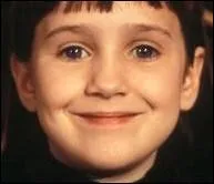 Ne en 1987, elle a incarn la petite Matilda dans le film du mme nom :