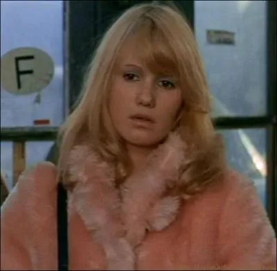 (Direct 8) Ce soir est diffus le film 'Les Valseuses', avec Grard Depardieu et Miou-Miou. Qui complte le trio ?