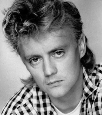 N en 1949, il fut longtemps le talentueux batteur du groupe Queen :