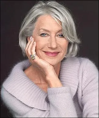 Ne en 1945, cette actrice anglaise est notamment connue pour avoir incarn la reine Elisabeth II dans le film 'The Queen' :