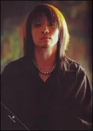 Qui est le second guitariste du groupe ?