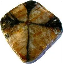 Quelle est cette pierre ?