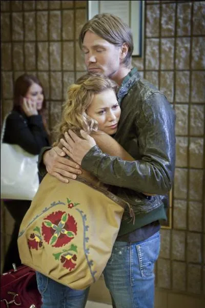 Quel relation Lucas et Haley entreprennent-ils ?