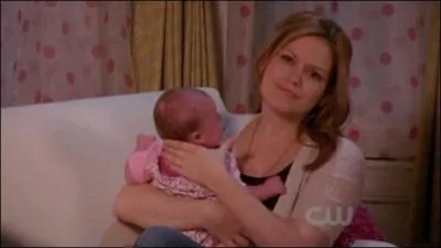 Vrai ou Faux : "Lors des premiers pas de Lydia, Nathan n'était pas présent"