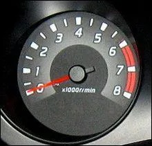 Sur une voiture qu'est-ce que le tachymtre ?