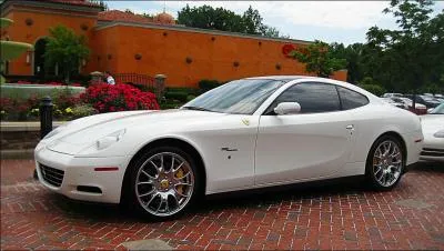 Quelle est cette voiture ?