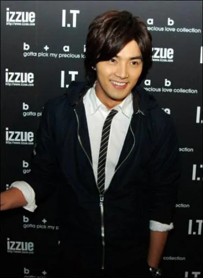 Quels sont ses chanteurs favoris ?