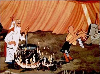 Dans ' Astrix, le gaulois', de quel fruit Panoramix a besoin pour finir sa potion, alors que l'on est hors saison ?