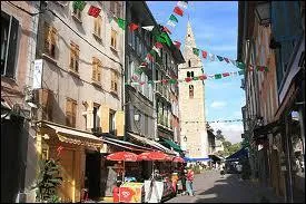 Dans quel dpartement est situ Barcelonnette ?