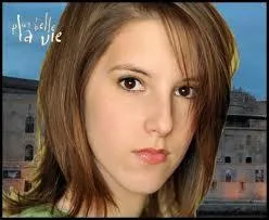 Avec quel garon est-elle en couple ?