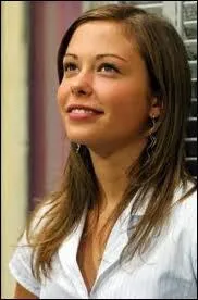 Comment se prnomme cette jeune femme ?