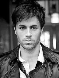 Qu'est-ce que Enrique Iglesias ne chante pas ?