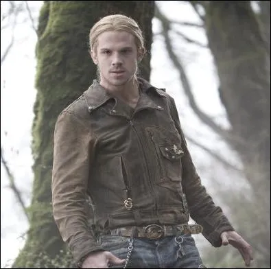 Dans quel film apparat James ?