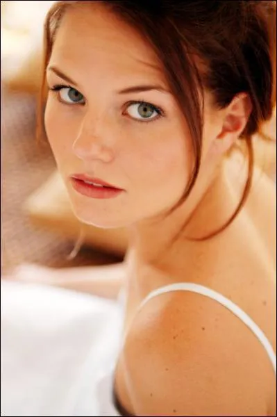 Dans quelle srie joue Jennifer Marie Morrison ?