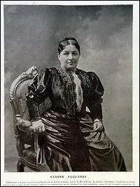 Jeanne Fallires - Qu'a-t-elle innov en communication ?