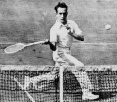 Quel tournoi du Grand Chelem, cr en 1877, est le plus ancien ?