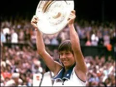 Quelle joueuse a remport le plus de tournois sur le circuit professionnel ?