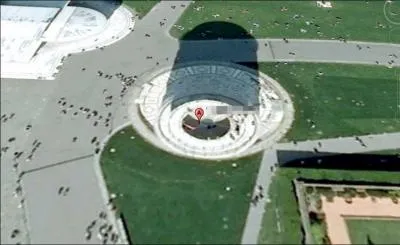 Drle de vue mais je suis  :