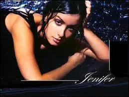 Qui est cette chanteuse ?