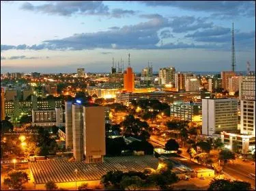 BRAsilia est la capitale du Brsil depuis 1960. Comment appelle-t-on ses habitants ?