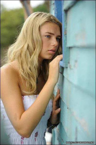 De qui Bella est-elle amoureuse ?