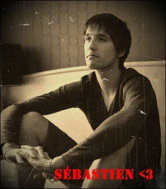 Qui est ce membre d'Omga .