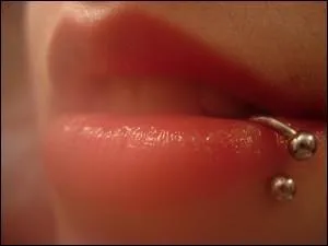 Comment s'appelle ce piercing ?