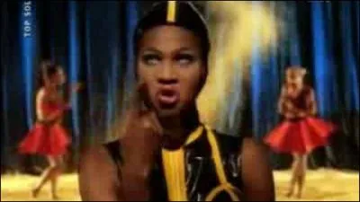 Zouk Machine nous fait bouger sur le titre...