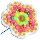 Qui chantait 'Je vous ai apport des bonbons parce que les fleurs c'est prissable' ?