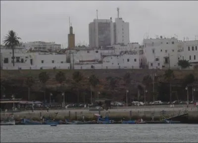 Quel est cet immeuble de grande hauteur ?