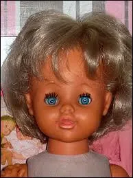 Dans quelle ville la Societ Bella, productrice de la clbre poupe du mme nom a-t-elle vu le jour en 1946 (avant d' tre vendue en 1984) ?