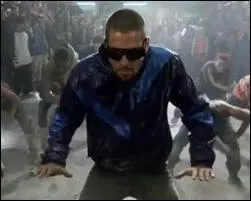 Quel rle est jou par cet homme ?