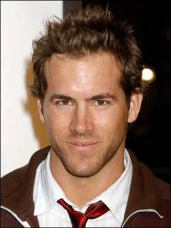 Quels super-hros ont tous les deux t incarns par Ryan Reynolds sur grand cran ?