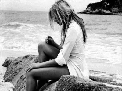 Qui chantait 'La fille d'avril' ?