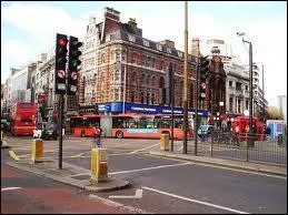 O transplane le trio aprs l'arrive des Mangemorts ?