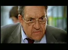 Quel est cet acteur qui joue dans la srie TV P. J ?