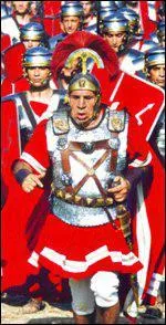 Qui interprte le centurion Caus Bonus dans ' Astrix et Oblix contre Csar' et ' Astrix aux jeux olympiques' ?