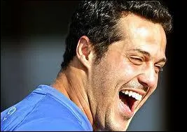 Qui est ce footballeur ?