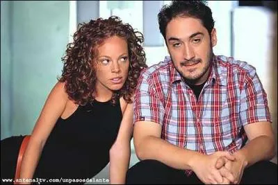 Dans quelle saison se forme ce couple ?