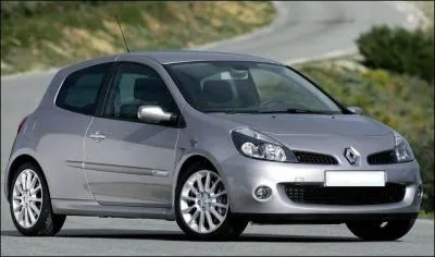 Quelle est la marque de cette voiture ?