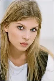 Quel est le mtier de sa mre ?