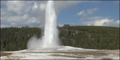 Qu'est-ce que le Old Faithful (Vieux Fidèle) ?