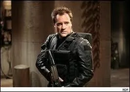 De quel pays vient le Dr Rodney McKay ?