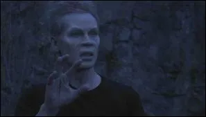 Comment s'appelle le Wraith qui fut transform en humain ?