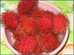 Ce fruit, apport par les Hmongs en Guyane , est ...